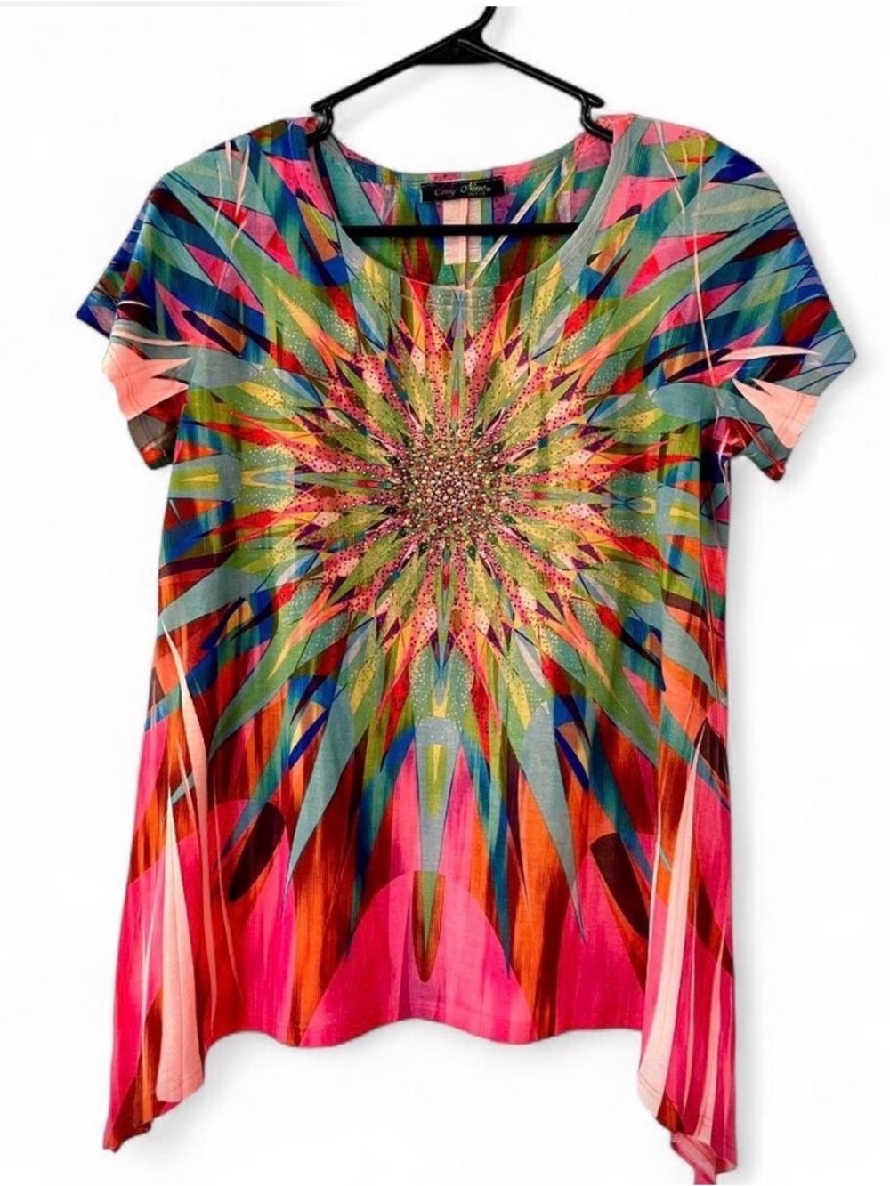 Only Nine NWOT Petite Starburst Rhinestone Tunic Top Short-Sleeved Shirt Small